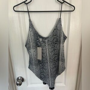 Gaze Snake Print Bodysuit in Gray